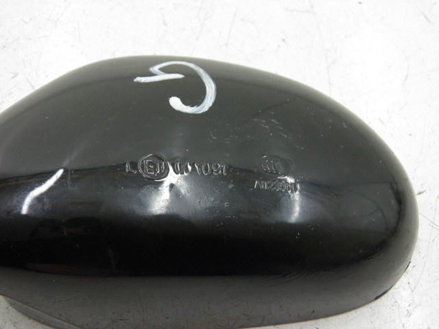 photo de LEFT MIRROR JM MOTOR S-MAX 125 (2010 - 2014) - Fixing points details