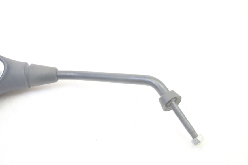 photo de LEFT MIRROR PIAGGIO MP3 500 (2016 - 2018) - Zoom on usage condition