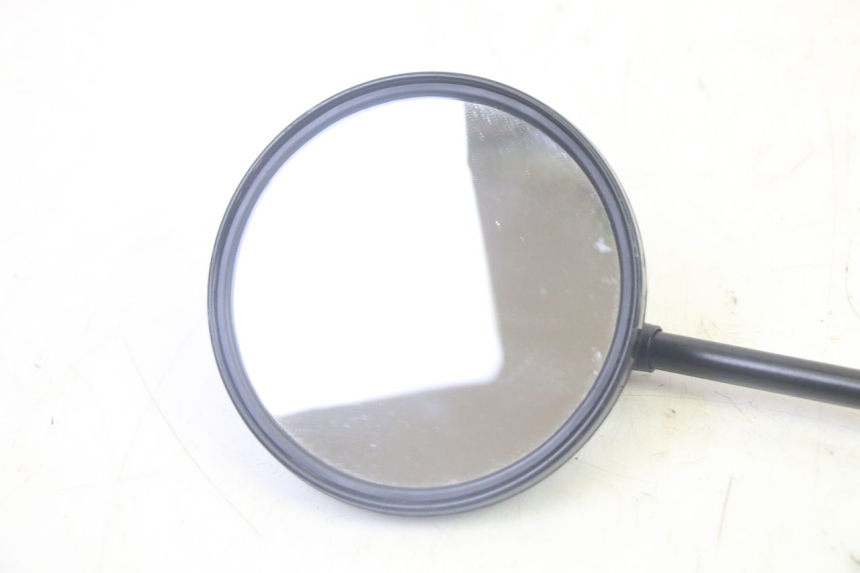 photo de LEFT MIRROR GTS VICI 4T 50 (2020 - 2025)