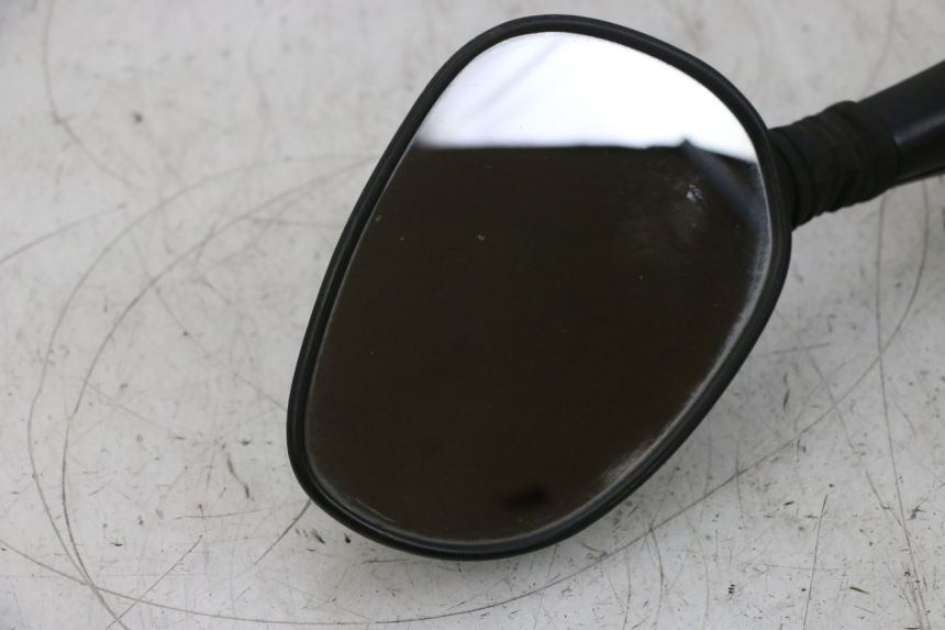 photo de LEFT MIRROR PIAGGIO X8 125 (2004 - 2007) - Distinctive features