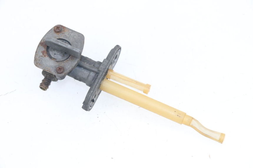 photo de FUEL TANK TAP SUZUKI GN 125 (1997 - 2000)