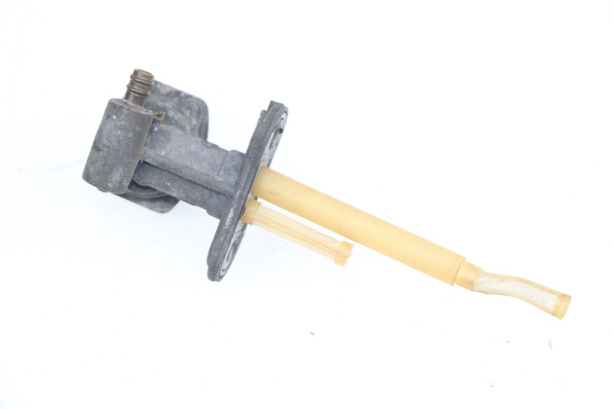 photo de FUEL TANK TAP SUZUKI GN 125 (1997 - 2000)