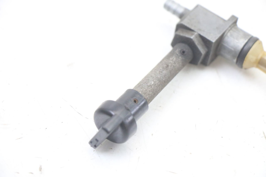 photo de FUEL TANK TAP PEUGEOT LUDIX ONE 50 (2005 - 2008)