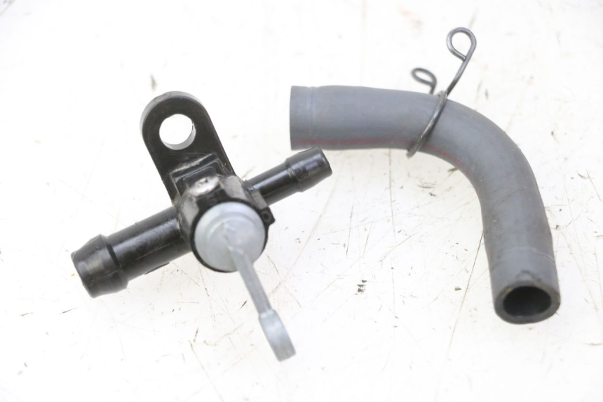 photo de FUEL TANK PETCOCK YAMAHA PW 50 (1984 - 2020)