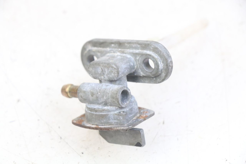 photo de FUEL TANK TAP YAMAHA PW 80 (1983 - 2014)