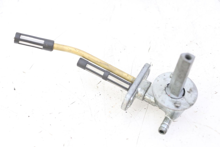 photo de FUEL TANK TAP YAMAHA TZR 50 (2008 - 2016)