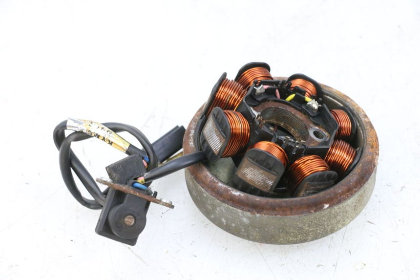 photo de ROTOR STATOR KYMCO AGILITY CITY 4T 50 (2008 - 2016) - Alternative perspective