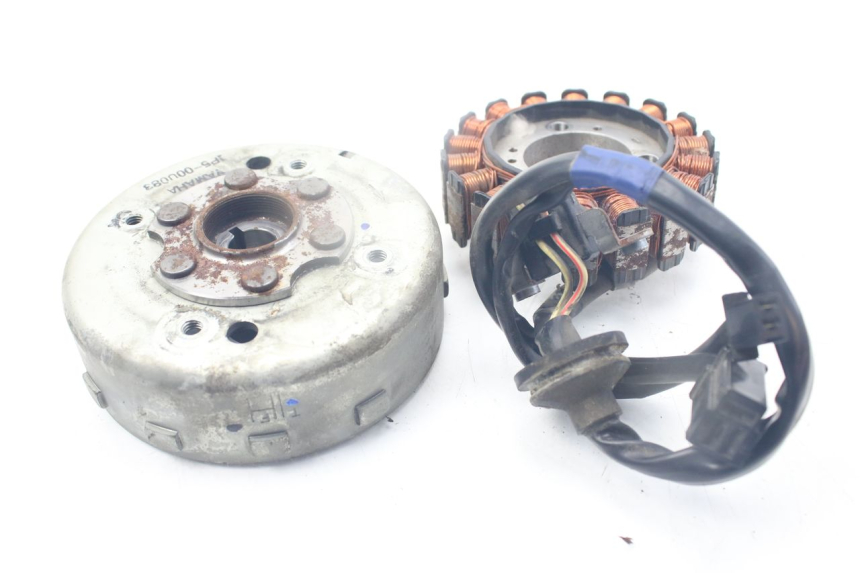 photo de ROTOR STATOR YAMAHA BW'S BWS 125 (2010 - 2013) - Fixing points details