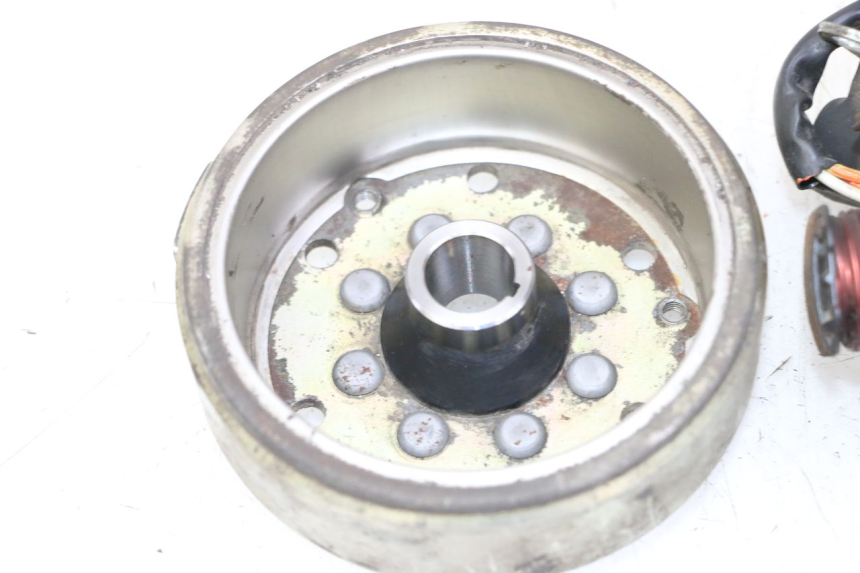 photo de ROTOR STATOR PEUGEOT KISBEE 2T 50 (2010 - 2017)