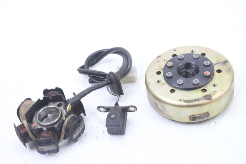 photo de ROTOR STATOR PEUGEOT LUDIX ONE 50 (2005 - 2008)