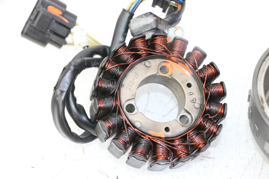 photo de ROTOR STATOR PEUGEOT SATELIS 125 (2013 - 2018)