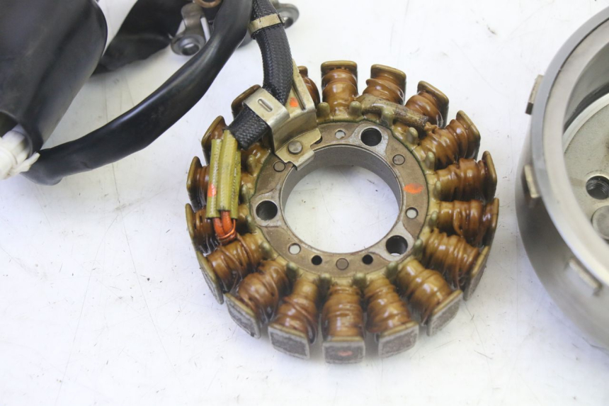 photo de ROTOR STATOR YAMAHA XMAX X-MAX 125 (2006 - 2009)