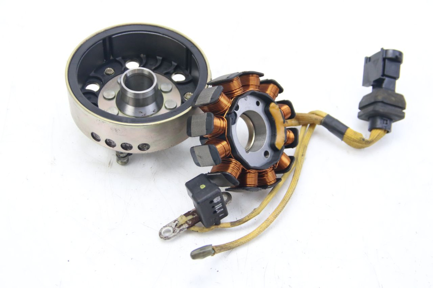 photo de ROTOR STATOR PIAGGIO X9 EVOLUTION 125 (2003 - 2007)