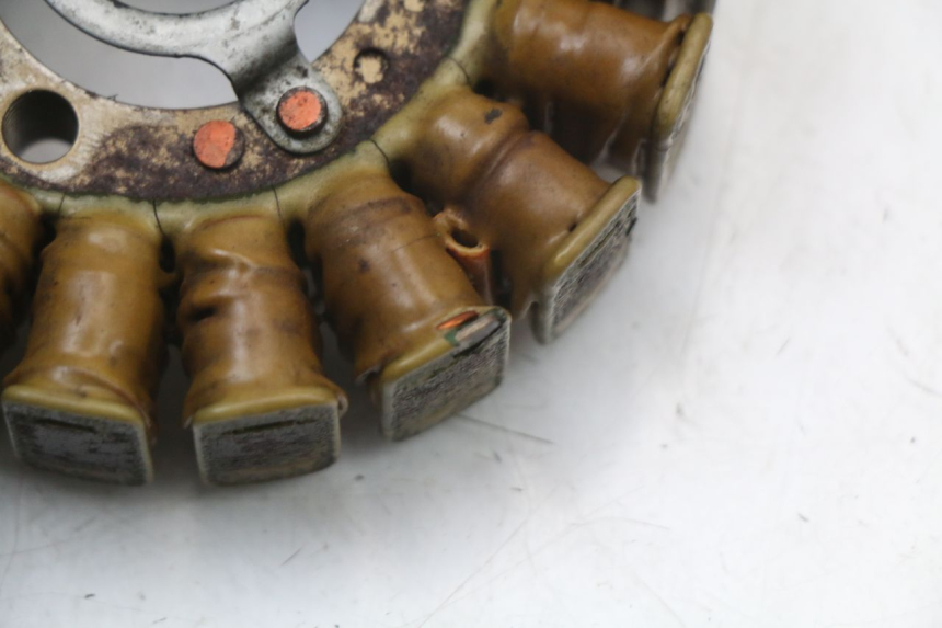 photo de ROTOR STATOR YAMAHA YP MAJESTY 125 (2002 - 2006) - Distinctive features