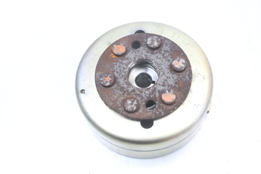 photo de ROTOR STATOR YAMAHA YP MAJESTY 125 (2002 - 2006) - Alternative perspective