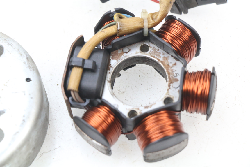 photo de ROTOR STATOR PIAGGIO ZIP 2T 50 (2009 - 2019)