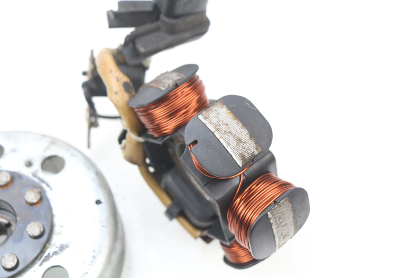 photo de ROTOR STATOR PIAGGIO ZIP 2T 50 (2009 - 2019)