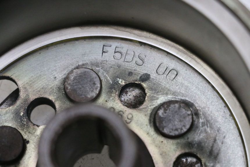 photo de ROTOR YAMAHA YP MAJESTY 125 (2002 - 2006) - Alternative perspective