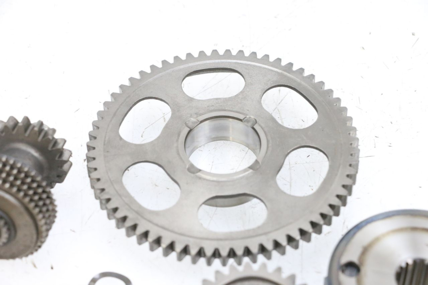 photo de STARTER CLUTCH SUZUKI BURGMAN EXECUTIVE ABS 650 (2006 - 2012) - Alternative perspective