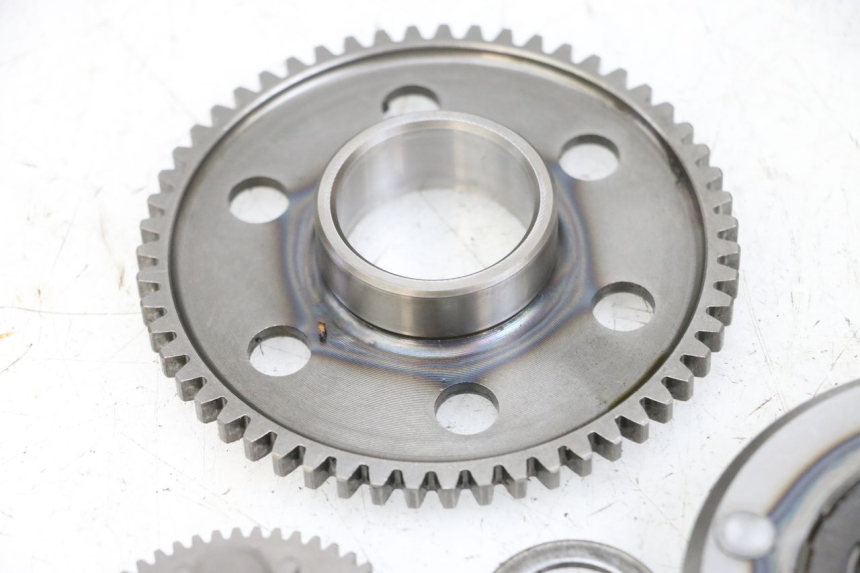 photo de STARTER CLUTCH DAELIM S1 125 (2007 - 2016) - Technical close-up