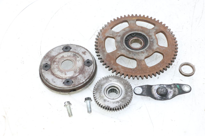 photo de STARTER CLUTCH PEUGEOT SATELIS 125 (2013 - 2018) - Surface and material condition