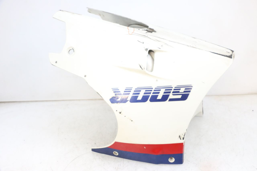 photo de BELLY PAN KAWASAKI GPX R WARBIRD 600 (1988 - 1993) - Focus on structure