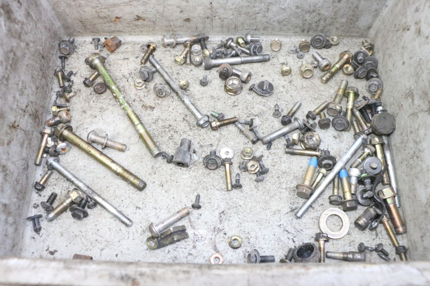 photo de SCREW FASTENER BAG KYMCO AGILITY NAKED RENOUVO 2T 50 (2011 - 2018)