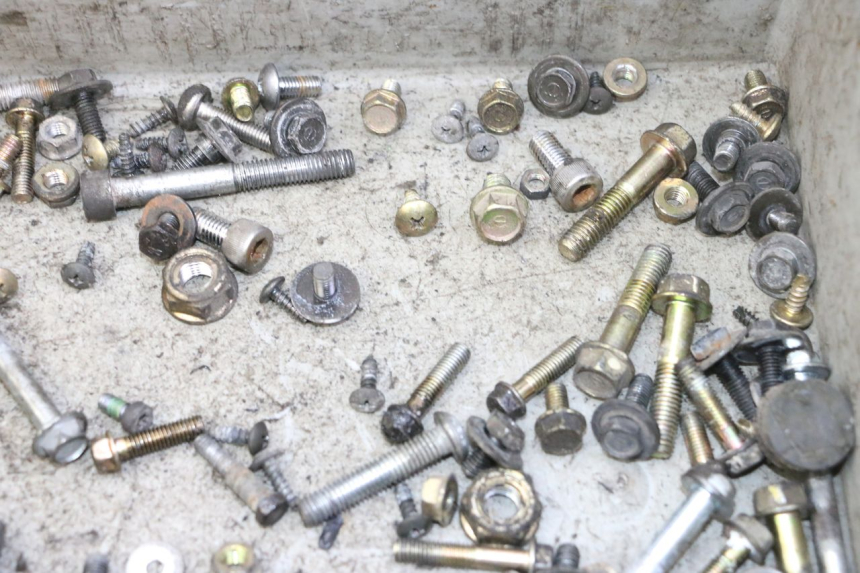 photo de SCREW FASTENER BAG KYMCO AGILITY NAKED RENOUVO 2T 50 (2011 - 2018)