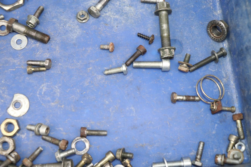 photo de SCREW FASTENER BAG YAMAHA BW'S 50 (1999 - 2003)