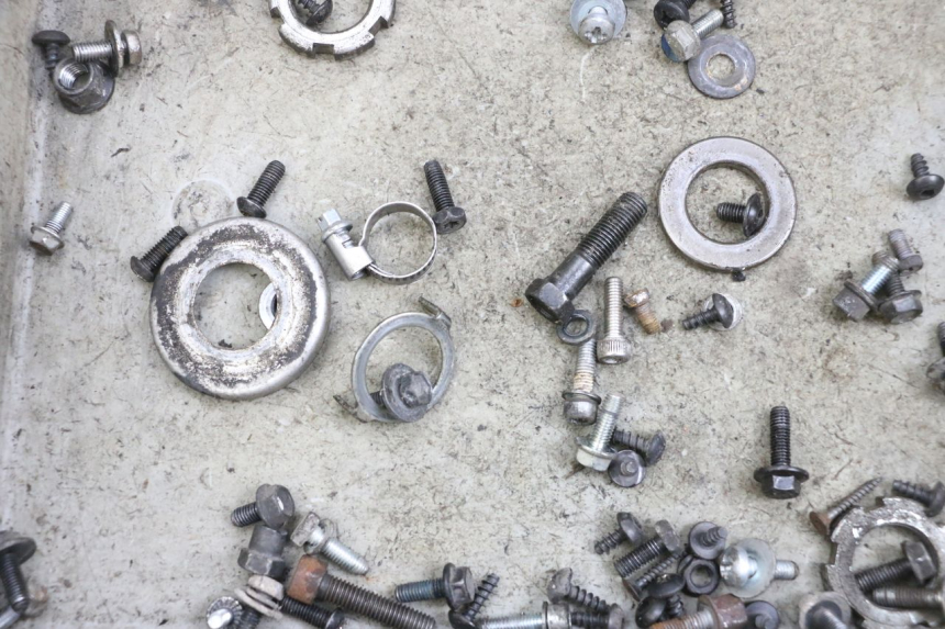 photo de SCREW FASTENER BAG YAMAHA BW'S EASY 50 (2013 - 2016) - Zoom on usage condition