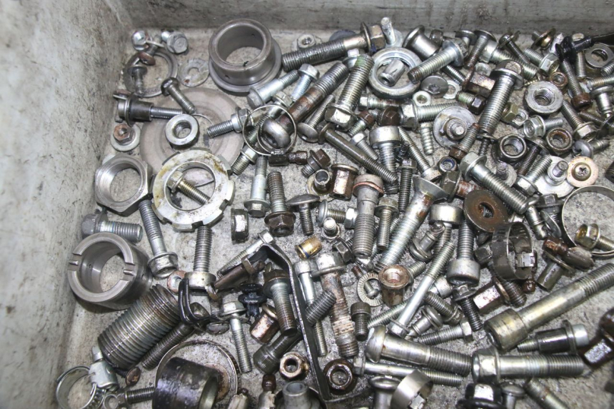 photo de SCREW BAG HONDA CBR RR FIREBLADE 900 (1992 - 1994)