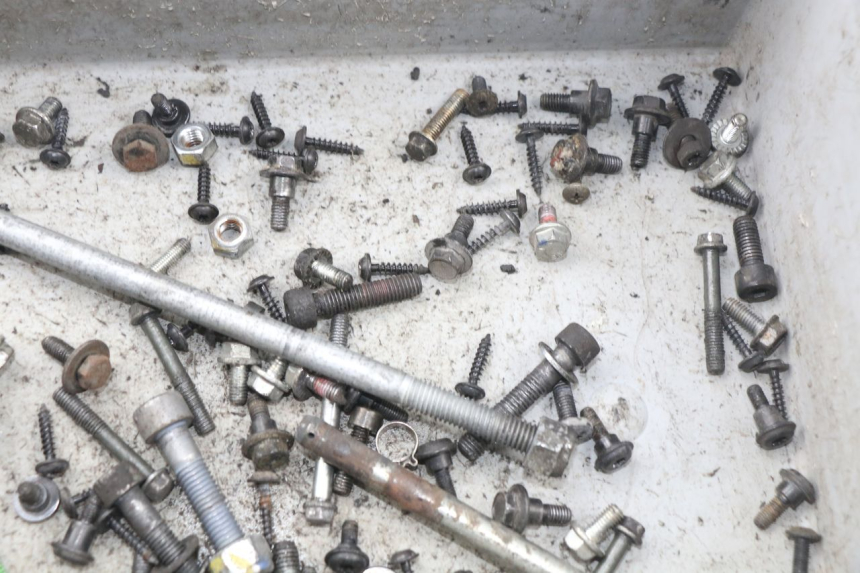 photo de SCREW FASTENER BAG PEUGEOT CITYSTAR 50 (2013 - 2017)