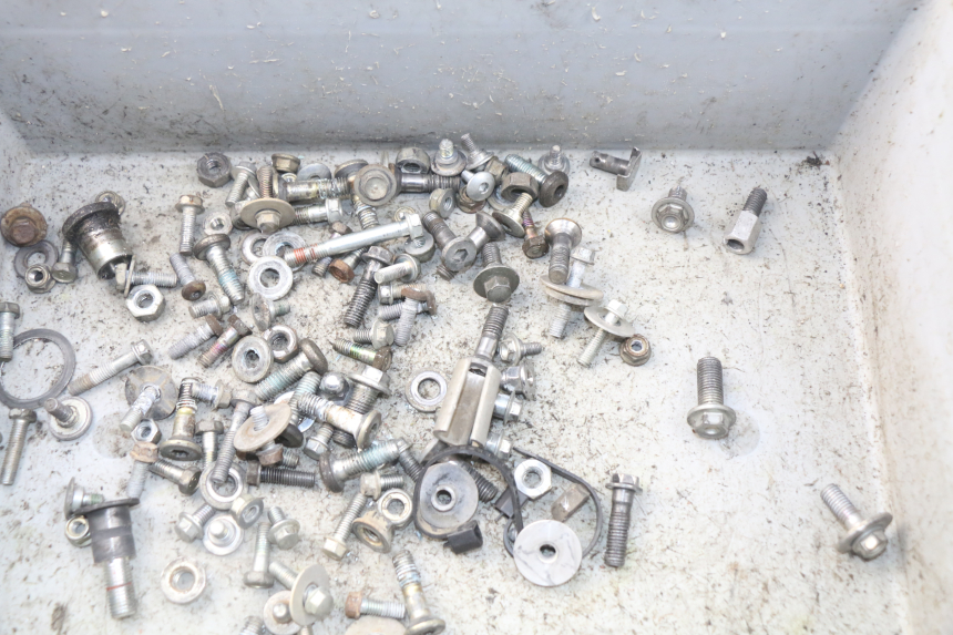 photo de SCREW BAG HONDA CRF CR-F 450 (2005 - 2008)