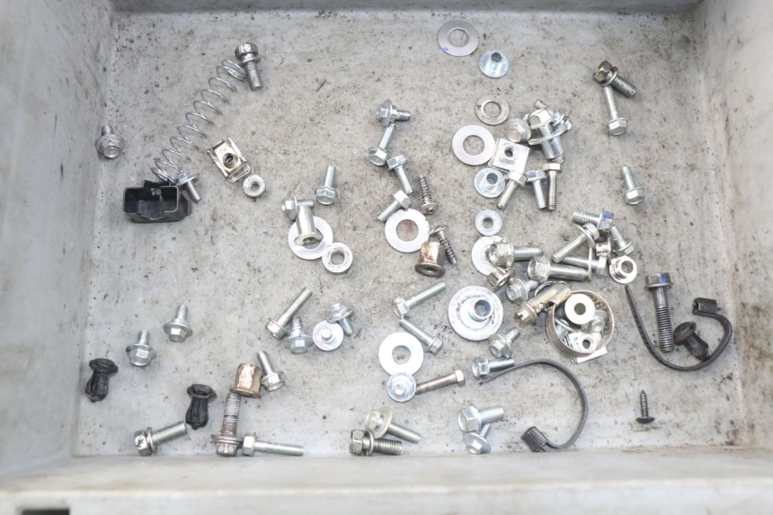 photo de SCREWS BAG HONDA CRF-F CRF F 110 (2019 - 2022)