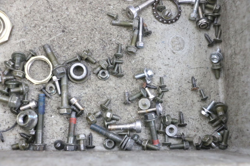 photo de SCREW FASTENER BAG SYM CROX 4T 50 (2016 - 2023) - Alternative perspective