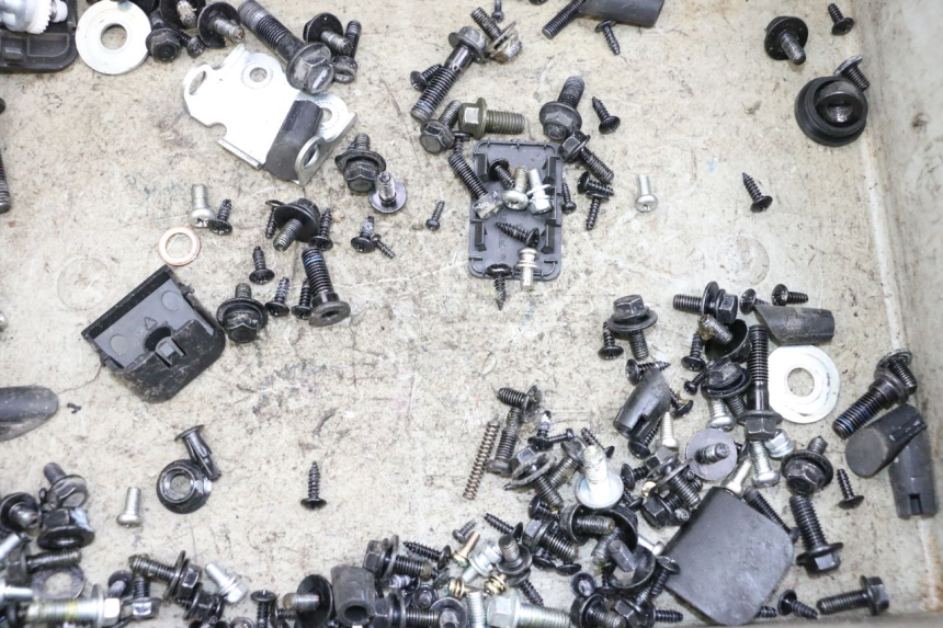 photo de SCREWS BAG SEGWAY NINEBOT E125S 1 (2022 - 2026) - Component detail