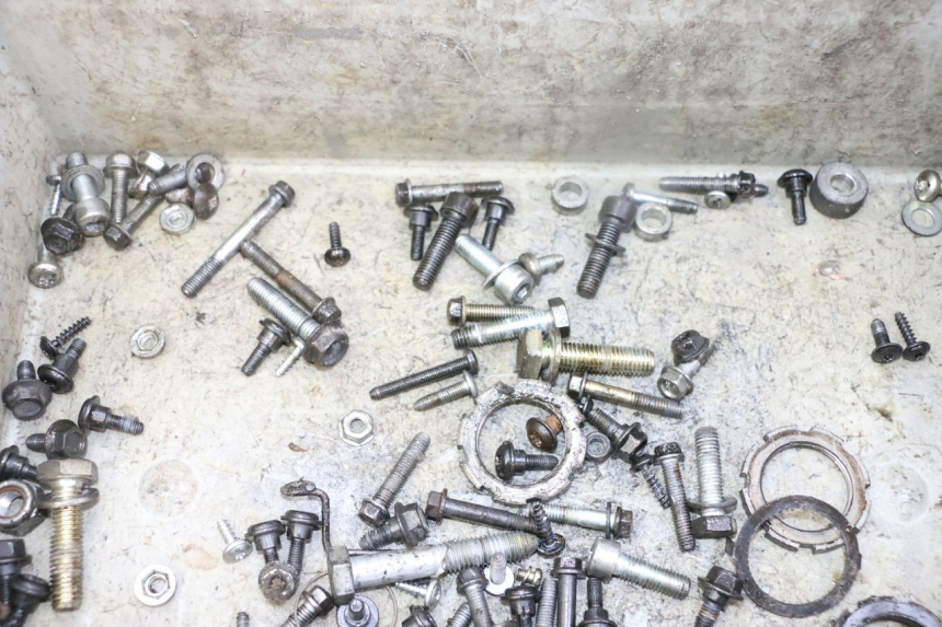 photo de SCREW FASTENER BAG PEUGEOT ELYSTAR 50 (2002 - 2014)