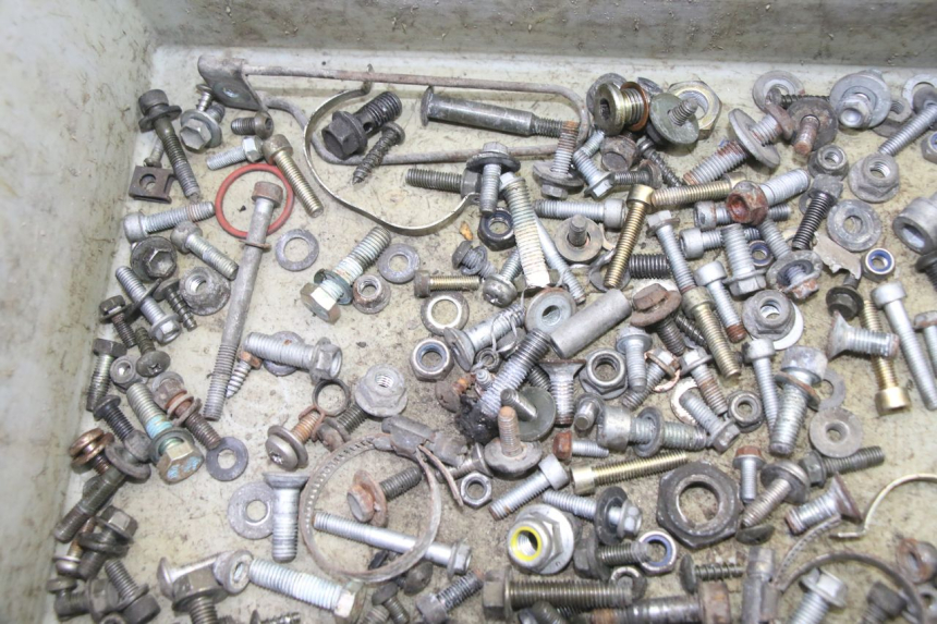 photo de SCREW HARDWARE BAG APRILIA ETX 125 (1998 - 2002)