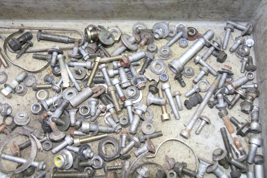 photo de SCREW HARDWARE BAG APRILIA ETX 125 (1998 - 2002)