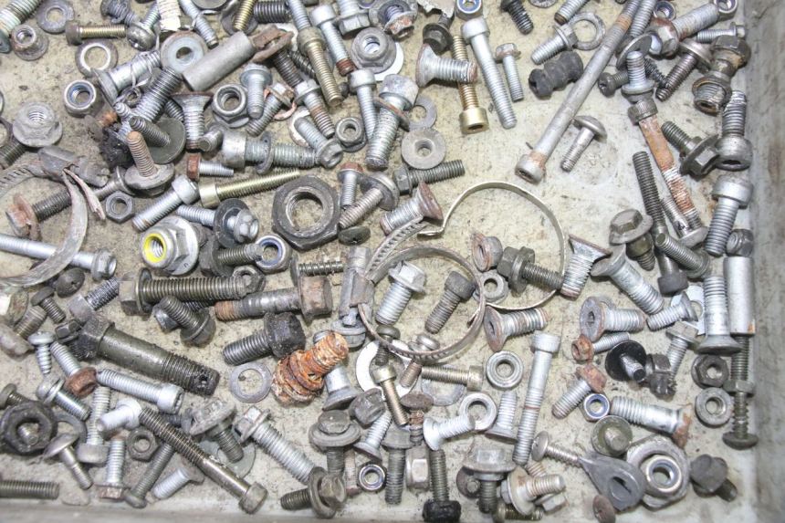 photo de SCREW HARDWARE BAG APRILIA ETX 125 (1998 - 2002)