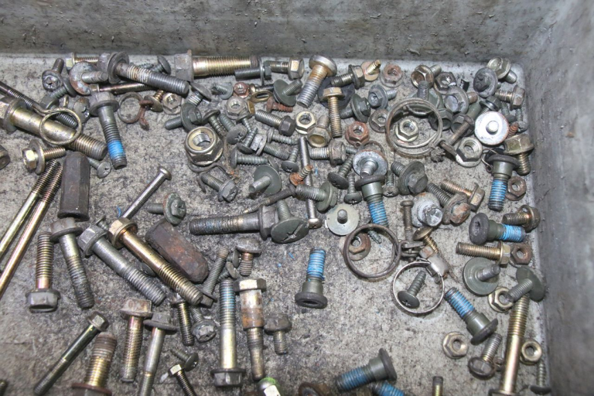 photo de SCREWS BAG KYMCO GRAND DINK 125 (2008 - 2014)