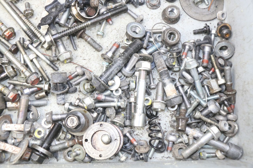 photo de SCREWS BAG HONDA CBRF CBR-F PC41 600 (2011 - 2013)