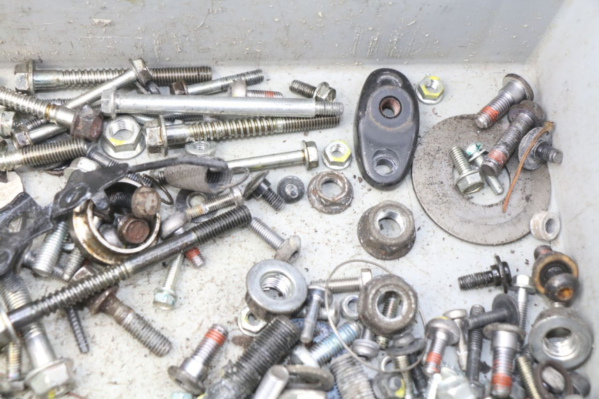 photo de SCREWS BAG HONDA CBRF CBR-F PC41 600 (2011 - 2013)
