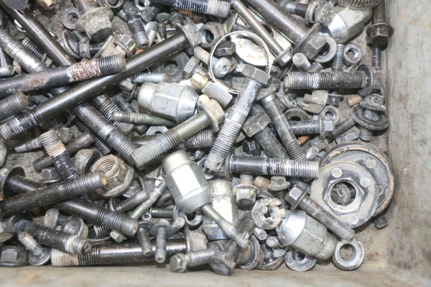 photo de SCREWS BAG HYTRACK HY S 4X4 410 (2013 - 2016)