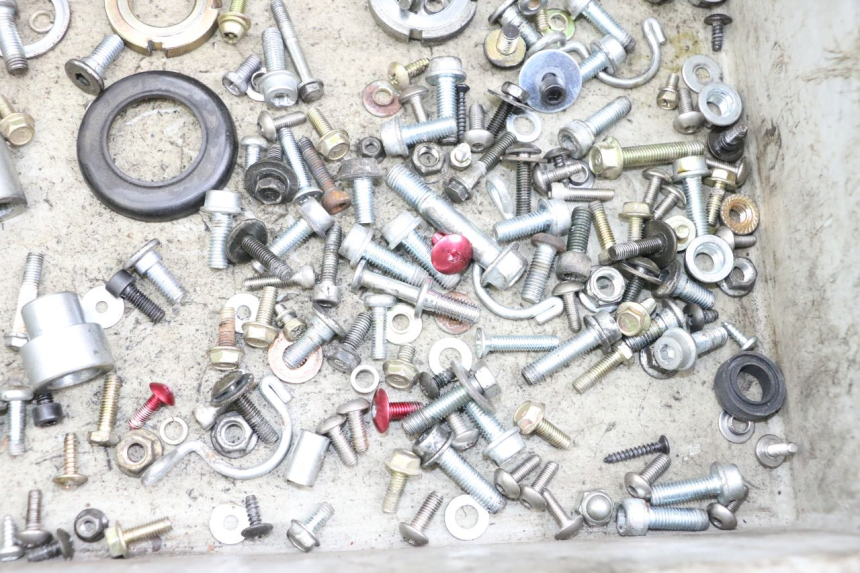 photo de SCREWS BAG HYOSUNG GTR 125 (2006 - 2008)