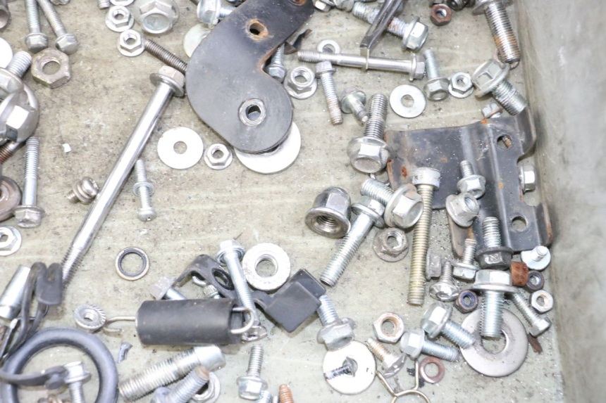 photo de SCREWS BAG KEEWAY K-LIGHT KLIGHT 125 (2018 - 2025) - Zoom on usage condition