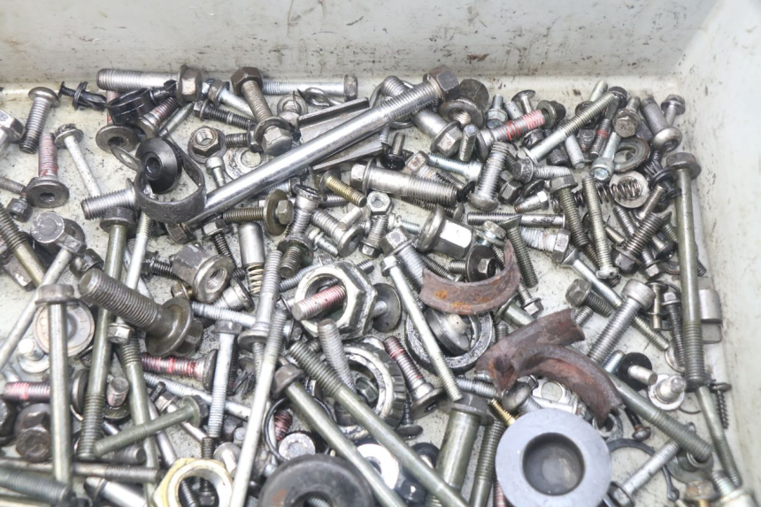 photo de SCREW FASTENER BAG KAWASAKI ZR7 ZR-7 S 750 (1999 - 2004)