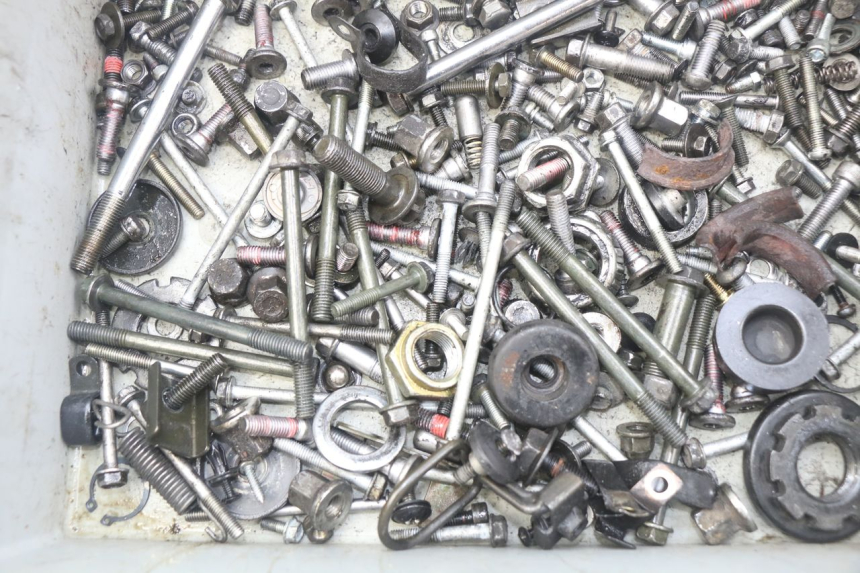 photo de SCREW FASTENER BAG KAWASAKI ZR7 ZR-7 S 750 (1999 - 2004)