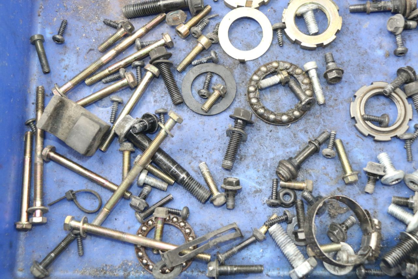 photo de SCREW FASTENER BAG PEUGEOT KISBEE 2T 50 (2018 - 2022)