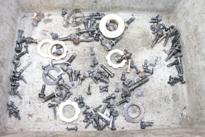 photo de SCREW FASTENER BAG PEUGEOT KISBEE 4T 50 (2018 - 2022)